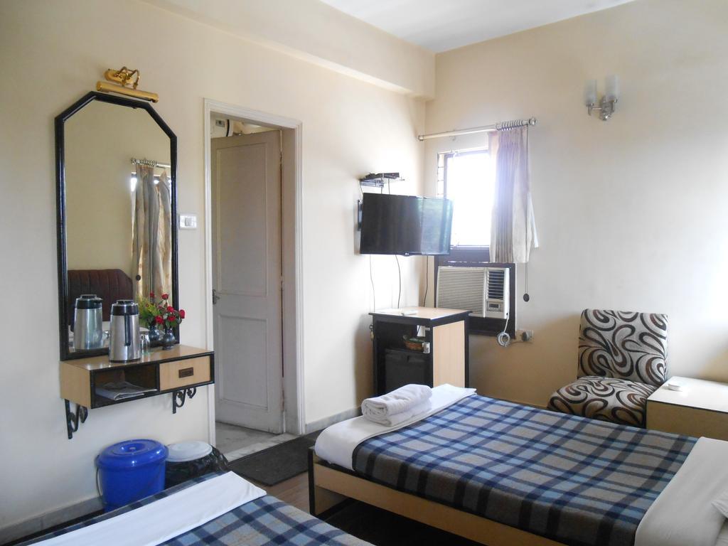 Hotel Akash Deep Kalküta Dış mekan fotoğraf